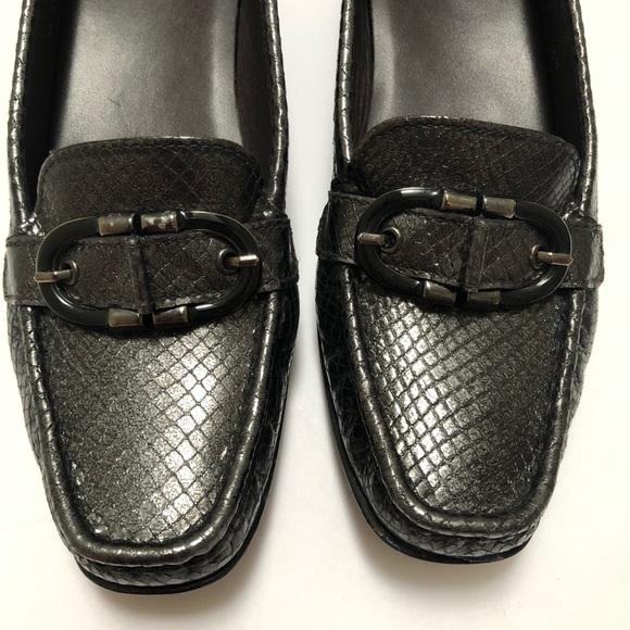 Stuart Weitzman python loafers Size: 7.5 - Picture 8 of 8